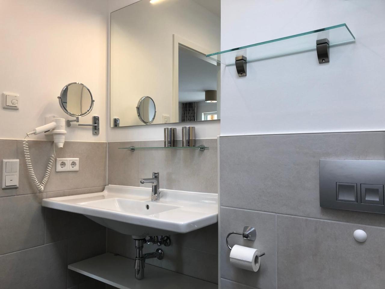 Aparthotel Waterkant Suites Бергеренде-Ретвіш Екстер'єр фото