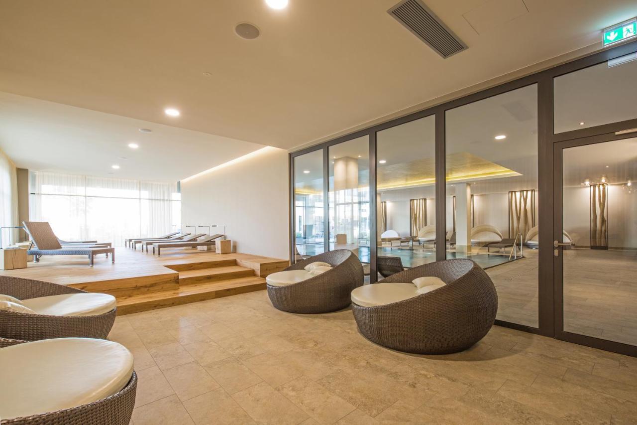 Aparthotel Waterkant Suites Бергеренде-Ретвіш Екстер'єр фото