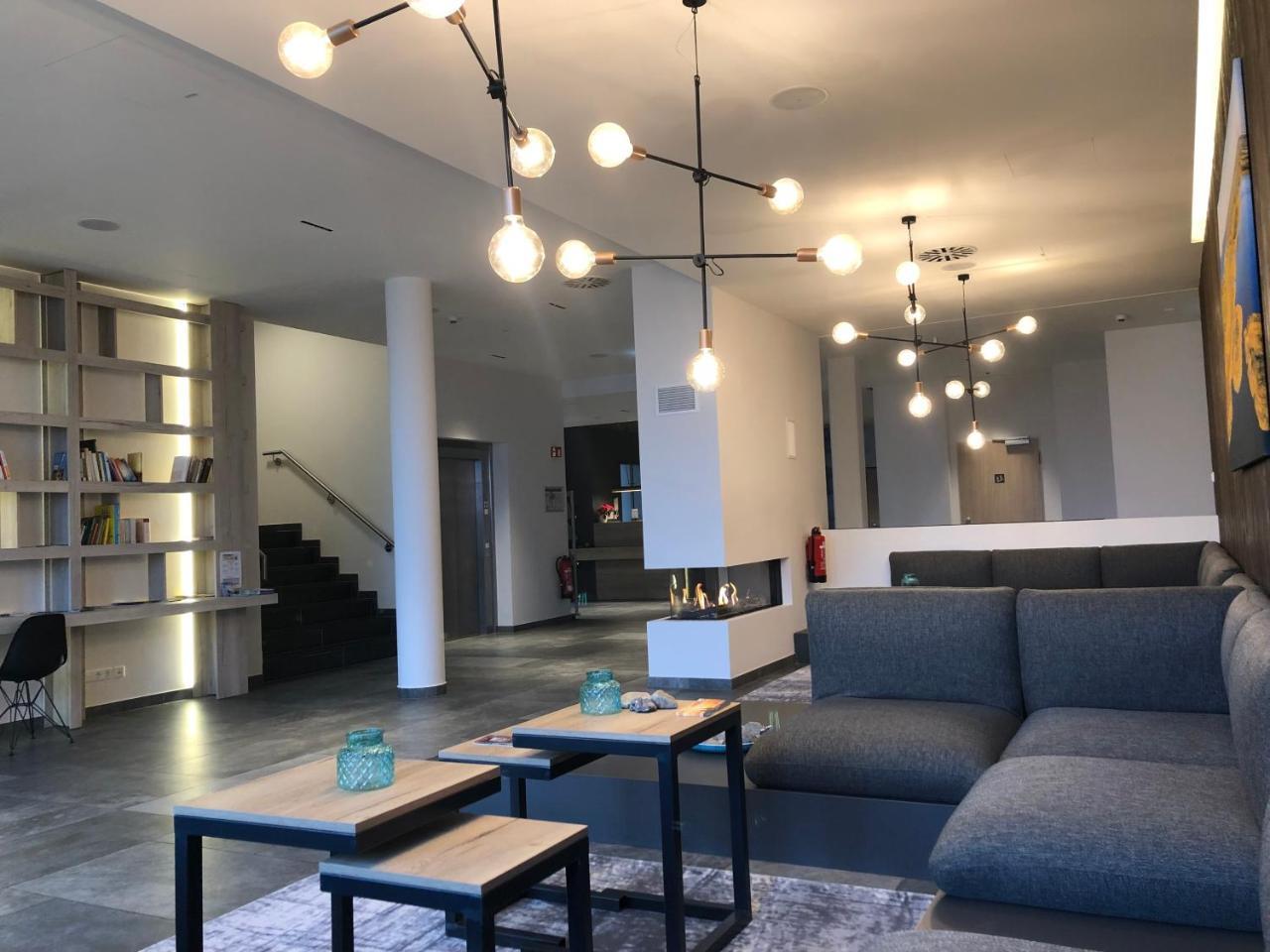 Aparthotel Waterkant Suites Бергеренде-Ретвіш Екстер'єр фото